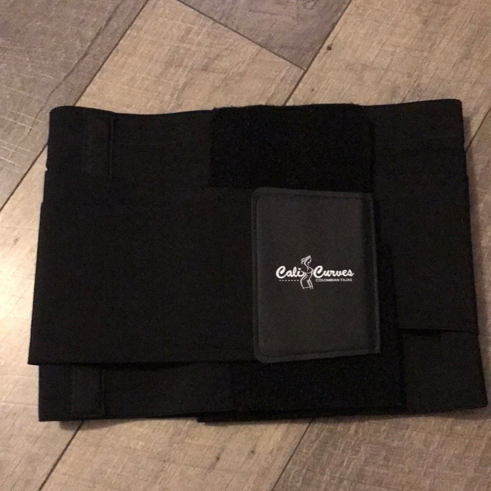 Waist trainer belt